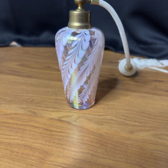 Vintage Pink Iridescent Art Glass Perfume Bottle Atomizer White Swirl 6.25” Tall - Picture 9 of 14